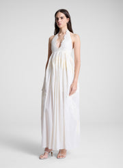 woman wearing cream lace dress