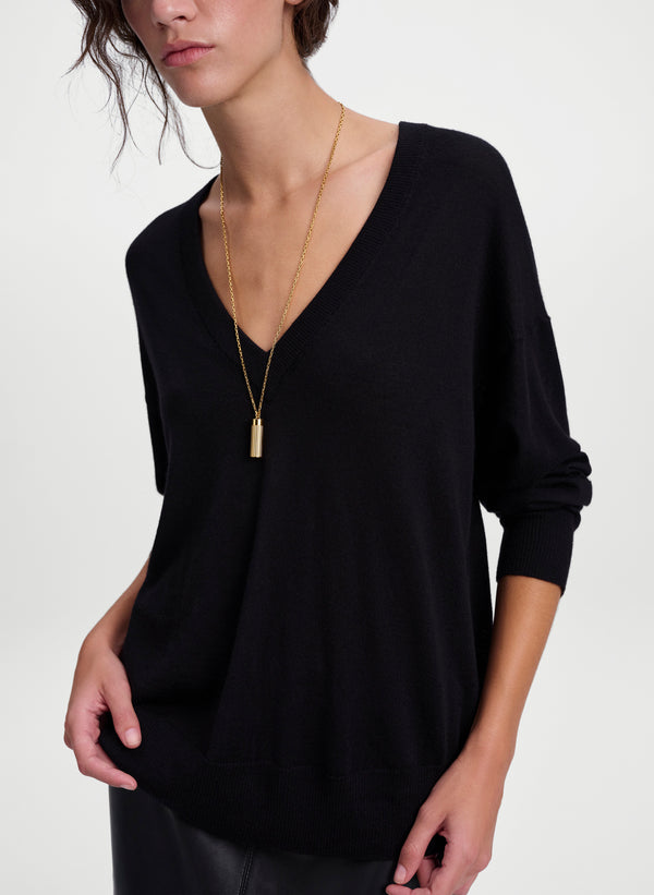 Nicole Fine Merino V Neck Sweater
