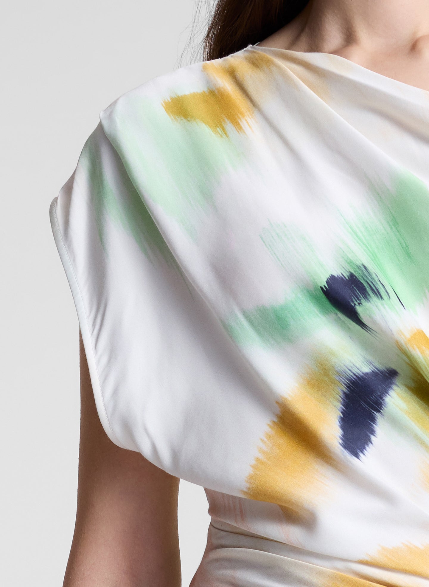 woman wearing multicolor floral maxi dress