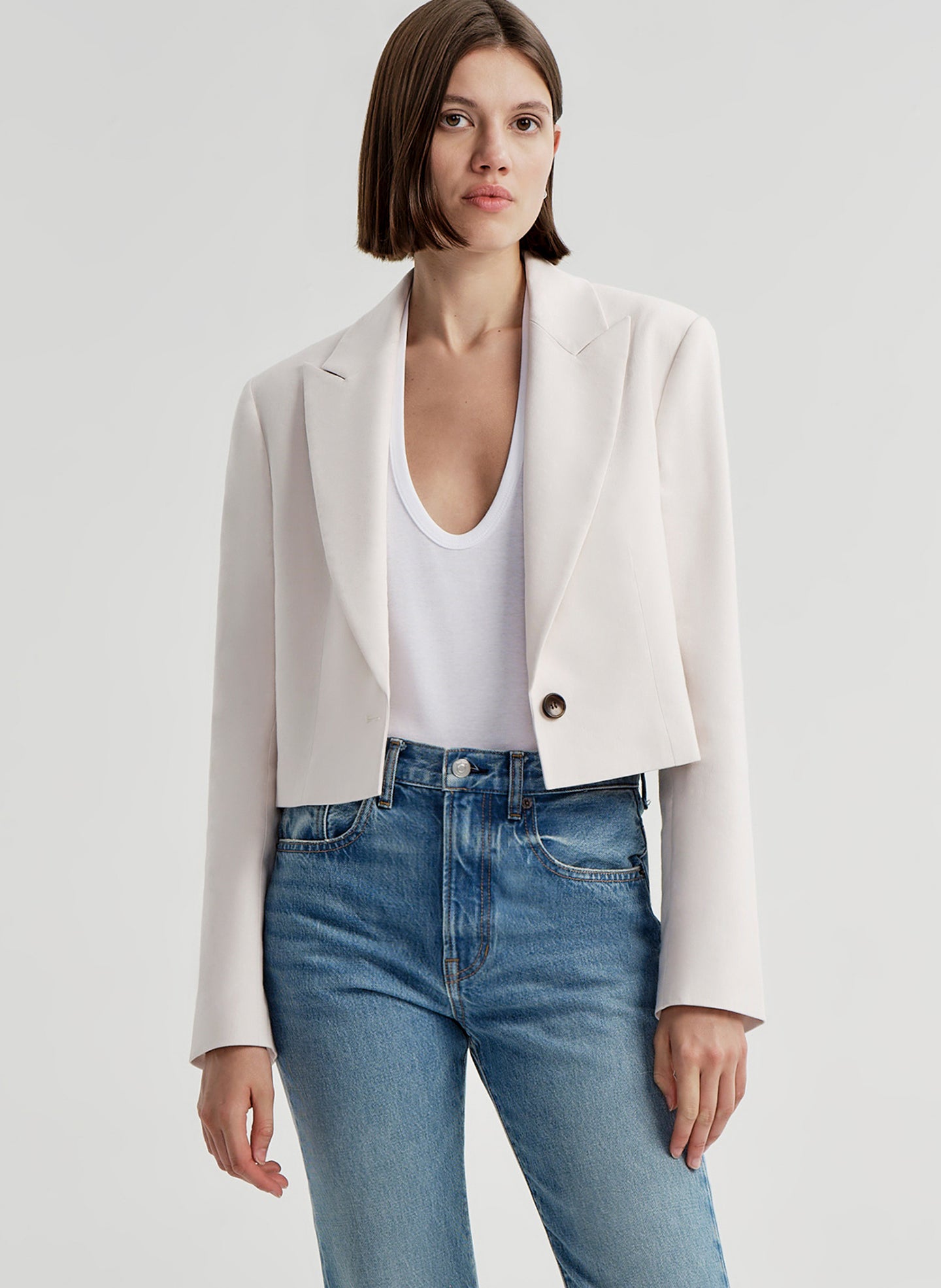 Cam Cropped Linen Jacket