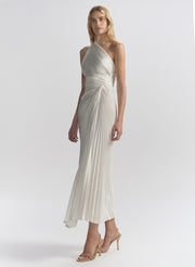 woman wearing white pleated midi dress