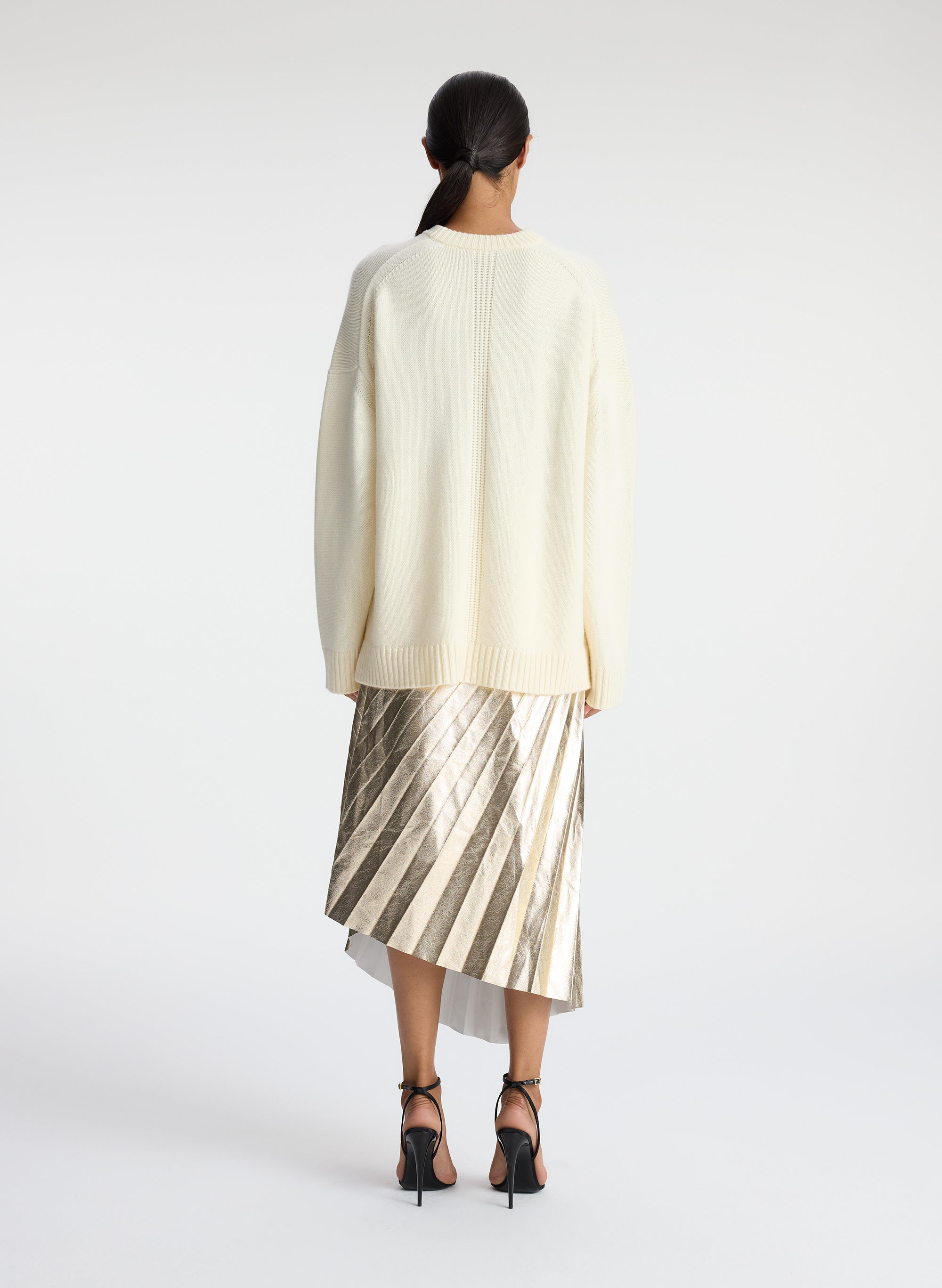 Pale gold pleated outlet skirt