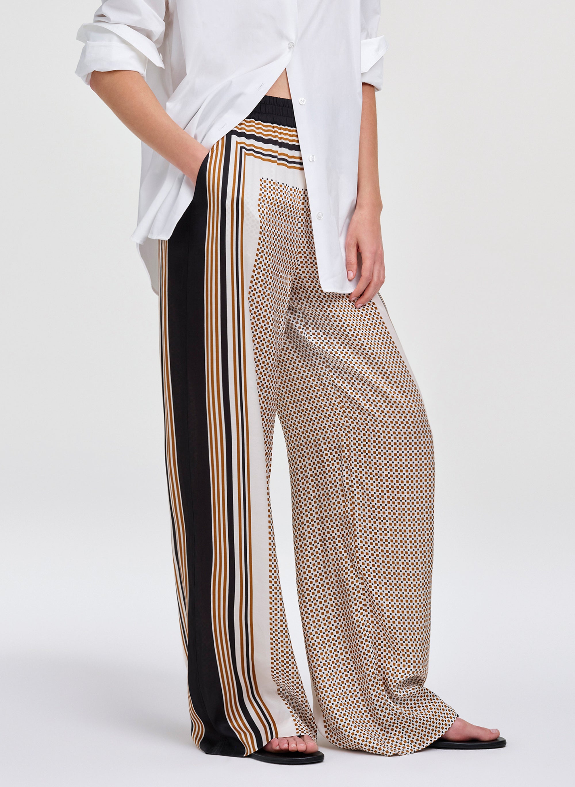 Tyler Scarf Print Pant | ALC LTD